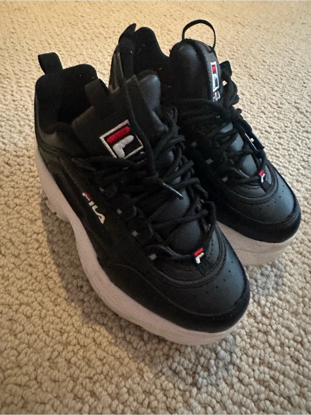 FILA Disruptor II Sneakers - Black/White